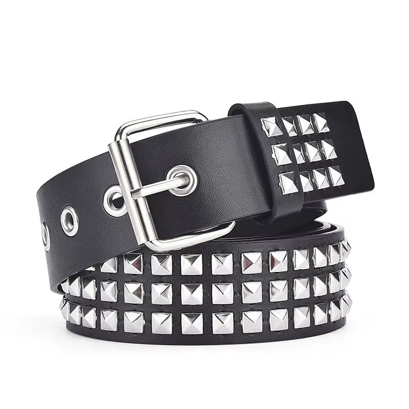 2023 New Square Bead Rivet Belt Metal Pyramid Belt Men and Women Punk Hardware Jeans Belt Designer Belt Woman Belts