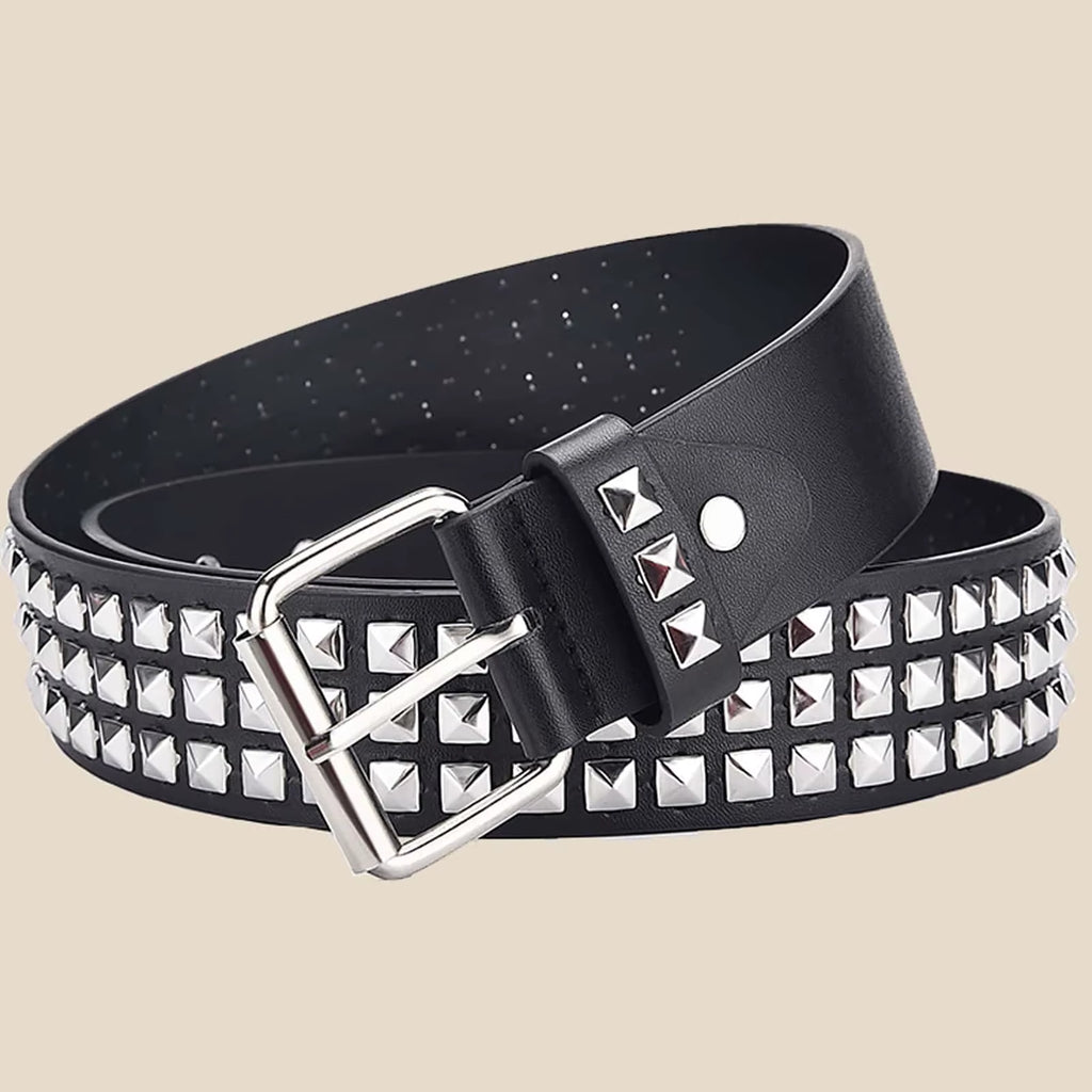 2023 New Square Bead Rivet Belt Metal Pyramid Belt Men and Women Punk Hardware Jeans Belt Designer Belt Woman Belts